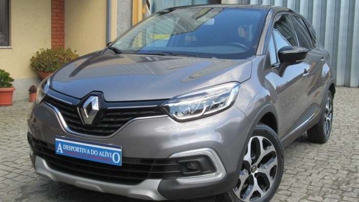 RENAULT CAPTUR 0.9 TCE "EXCLUSIVE"