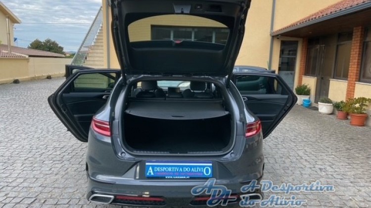 Kia Ceed SW PROCEED 1.0 T-GDI GT LINE