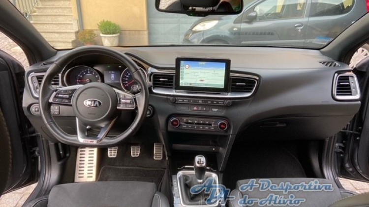 Kia Ceed SW PROCEED 1.0 T-GDI GT LINE