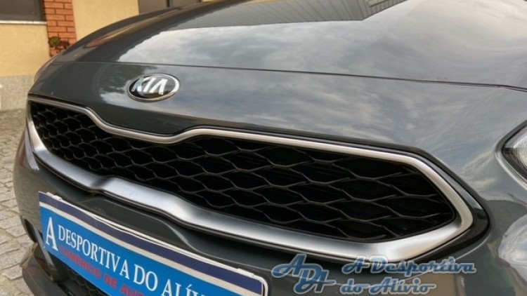 Kia Ceed SW PROCEED 1.0 T-GDI GT LINE