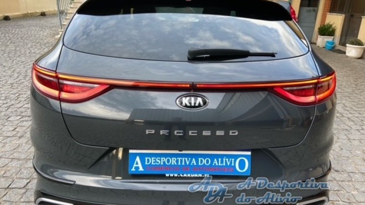Kia Ceed SW PROCEED 1.0 T-GDI GT LINE
