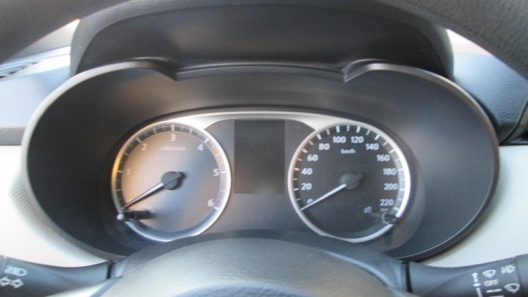 Nissan Micra 1.5 DCI VISIA S & S