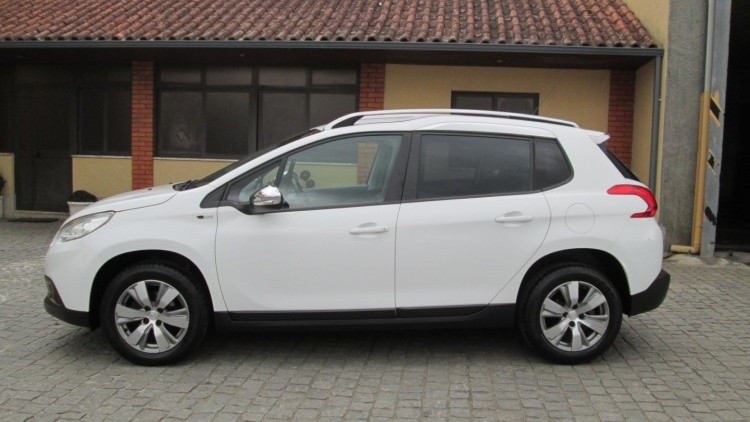 Peugeot 2008 1.6 BlueHDI " STYLE "