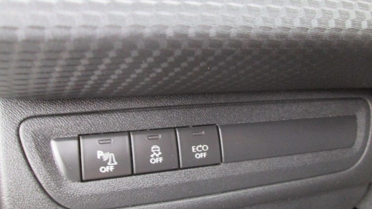 Peugeot 2008 1.6 BlueHDI " STYLE "