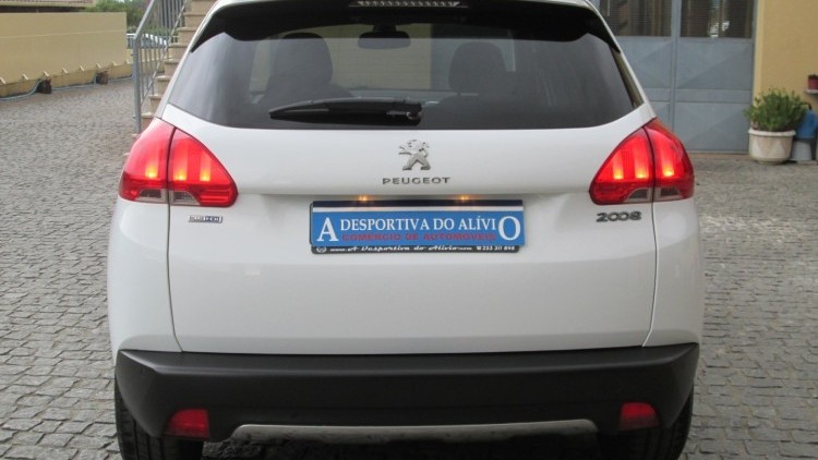Peugeot 2008 1.6 BlueHDI " STYLE "