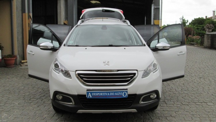 Peugeot 2008 1.6 BlueHDI " STYLE "