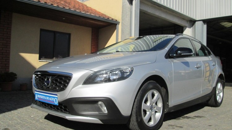 Volvo V40 Cross Country 1.6 D2 Momentum