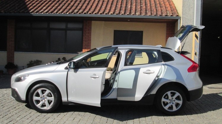 Volvo V40 Cross Country 1.6 D2 Momentum