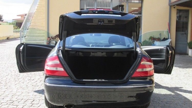 Mercedes-Benz Classe CLK 220 CDI AVANTGARDE