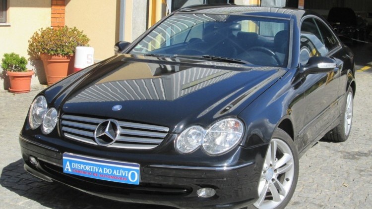 Mercedes-Benz Classe CLK 220 CDI AVANTGARDE