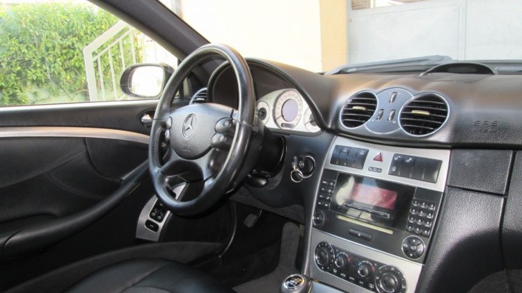 Mercedes-Benz Classe CLK 220 CDI AVANTGARDE