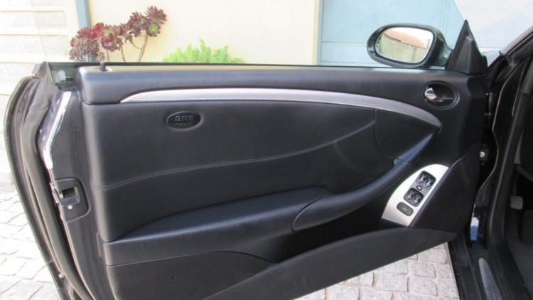 Mercedes-Benz Classe CLK 220 CDI AVANTGARDE