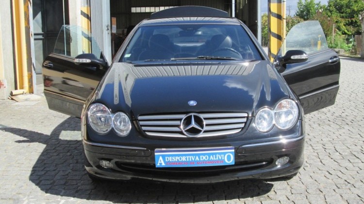 Mercedes-Benz Classe CLK 220 CDI AVANTGARDE