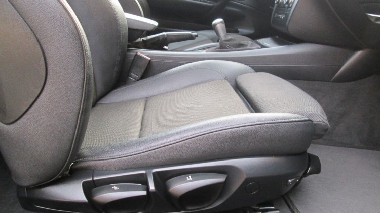 BMW S&eacute;rie 1 - 118 D PACK-M