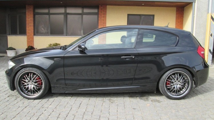 BMW S&eacute;rie 1 - 118 D PACK-M
