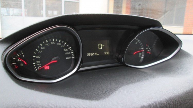 Peugeot 308 SW 1.6 BLUEHDI ALLURE 120CV