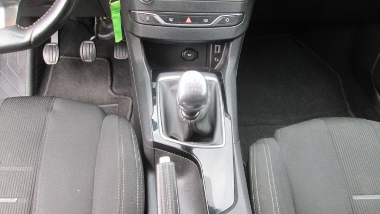 Peugeot 308 SW 1.6 BLUEHDI ALLURE 120CV