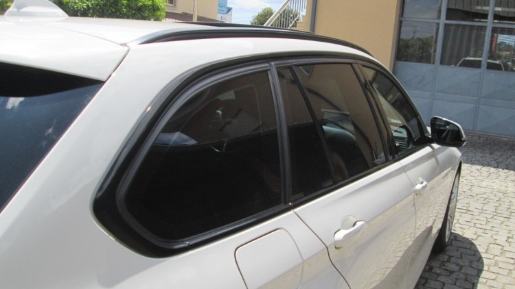 BMW S&eacute;rie 3 - 320 D Touring AUTO Pack-M