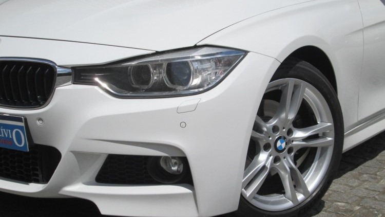 BMW S&eacute;rie 3 - 320 D Touring AUTO Pack-M