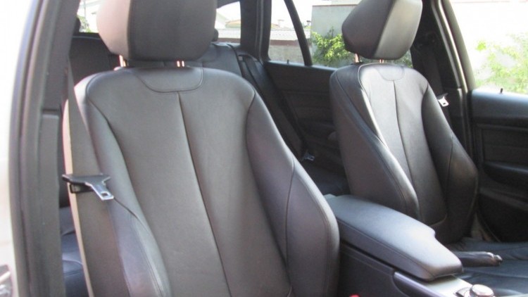 BMW S&eacute;rie 3 - 320 D Touring AUTO Pack-M