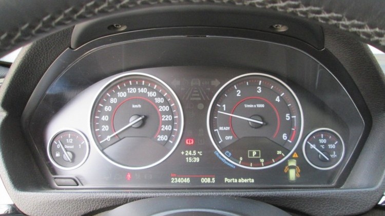 BMW S&eacute;rie 3 - 320 D Touring AUTO Pack-M