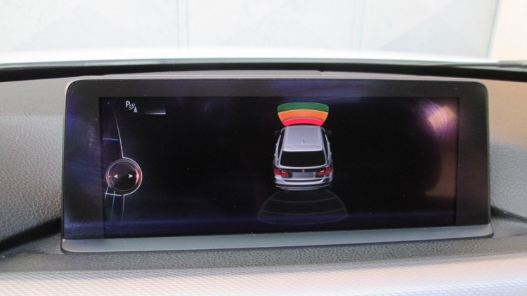 BMW S&eacute;rie 3 - 320 D Touring AUTO Pack-M