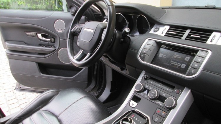RANGE ROVER EVOQUE HSE TD4 DYNAMIC