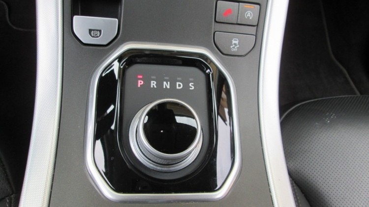 RANGE ROVER EVOQUE HSE TD4 DYNAMIC