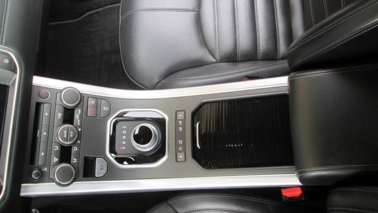RANGE ROVER EVOQUE HSE TD4 DYNAMIC