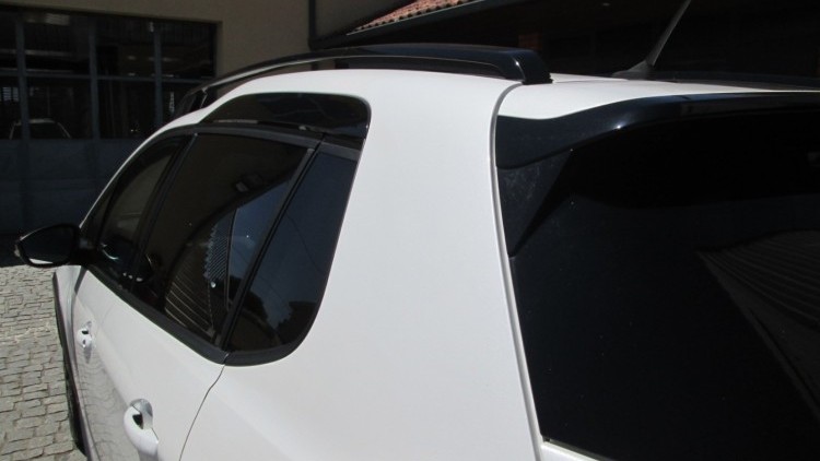 Peugeot 2008 1.6 BlueHDI " GT LINE "