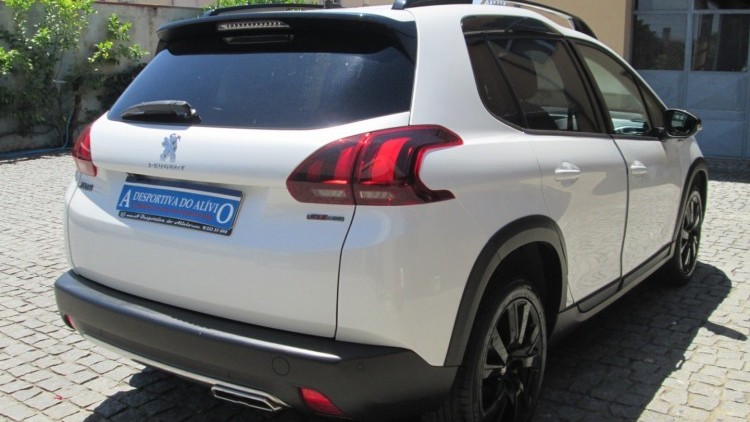 Peugeot 2008 1.6 BlueHDI " GT LINE "