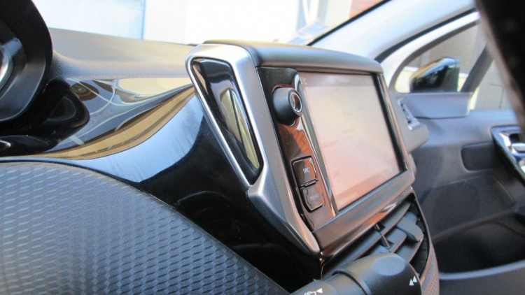 Peugeot 2008 1.6 BlueHDI " GT LINE "