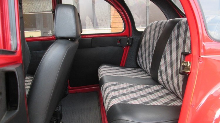 Citro&euml;n 2CV 6 Club
