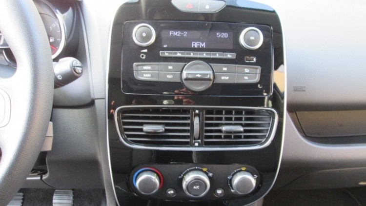 Renault Clio 1.5 DCI " ZEN S & S "