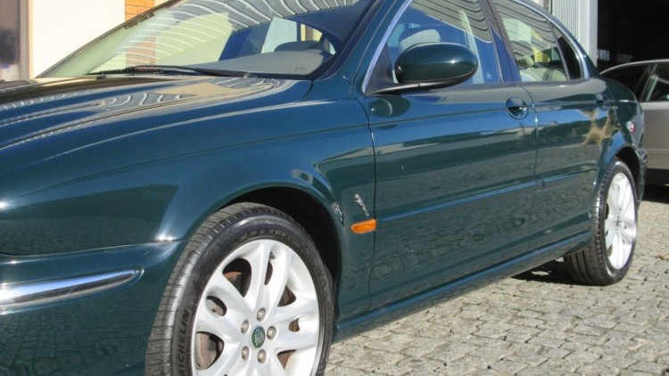 Jaguar X-Type 2.0 V6