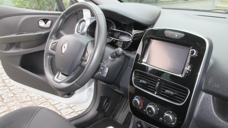 Renault Clio 1.5 DCI LIMITED Edition