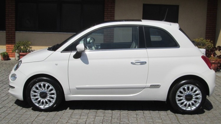 Fiat 500 1.2i LOUNGE