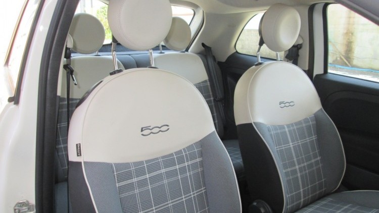 Fiat 500 1.2i LOUNGE