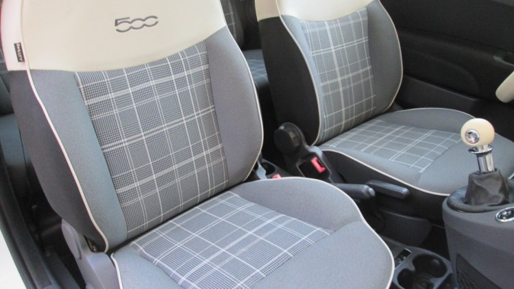 Fiat 500 1.2i LOUNGE