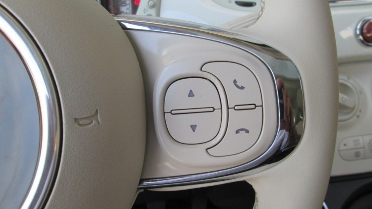 Fiat 500 1.2i LOUNGE