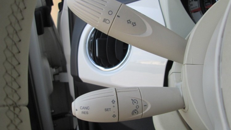 Fiat 500 1.2i LOUNGE