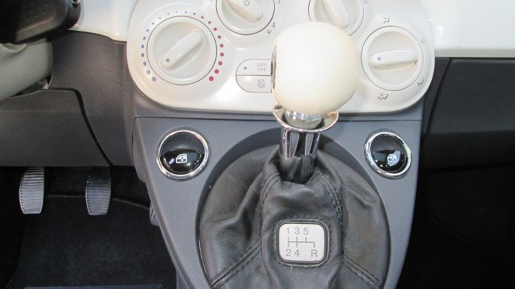 Fiat 500 1.2i LOUNGE