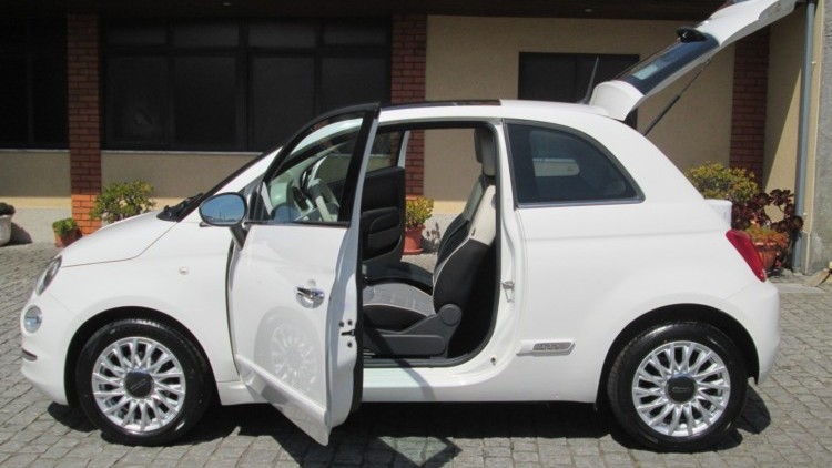 Fiat 500 1.2i LOUNGE