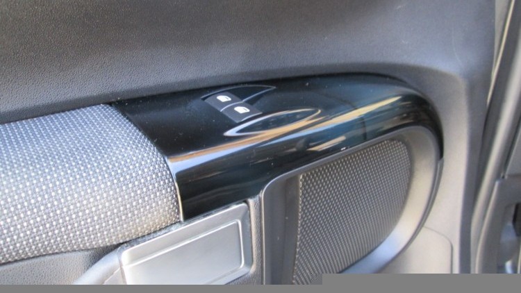 Citro&euml;n C4 Cactus 1.6 BlueHdi FEEL