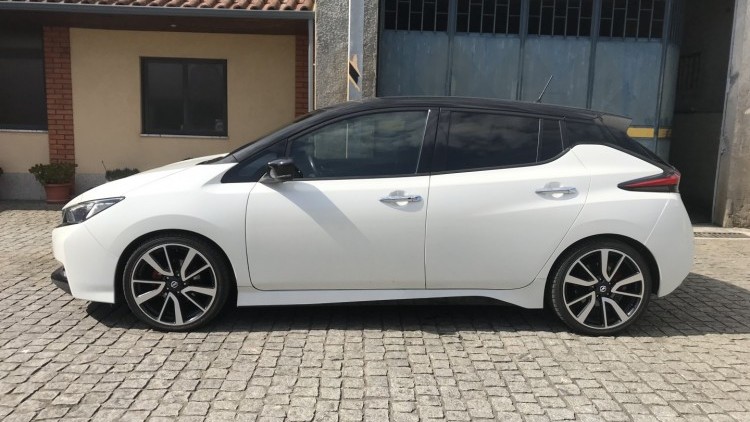 Nissan Leaf N-Connecta Two Tone Propilot Park