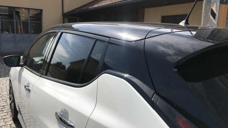 Nissan Leaf N-Connecta Two Tone Propilot Park