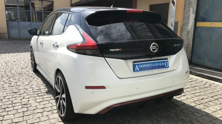 Nissan Leaf N-Connecta Two Tone Propilot Park