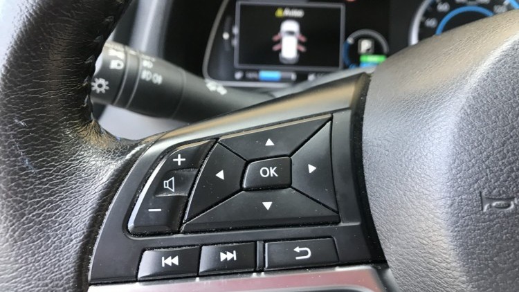 Nissan Leaf N-Connecta Two Tone Propilot Park