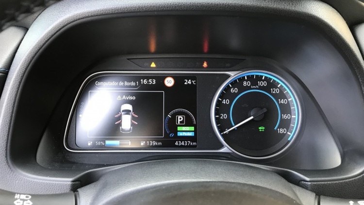 Nissan Leaf N-Connecta Two Tone Propilot Park
