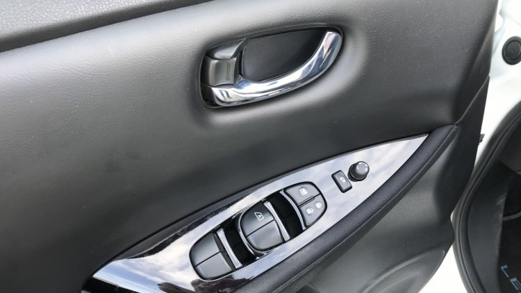 Nissan Leaf N-Connecta Two Tone Propilot Park